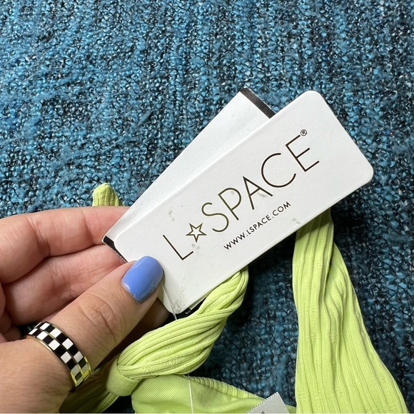 L Space Pointelle Rib Camellia Bikini Top in Mojito - Picture 6 of 8